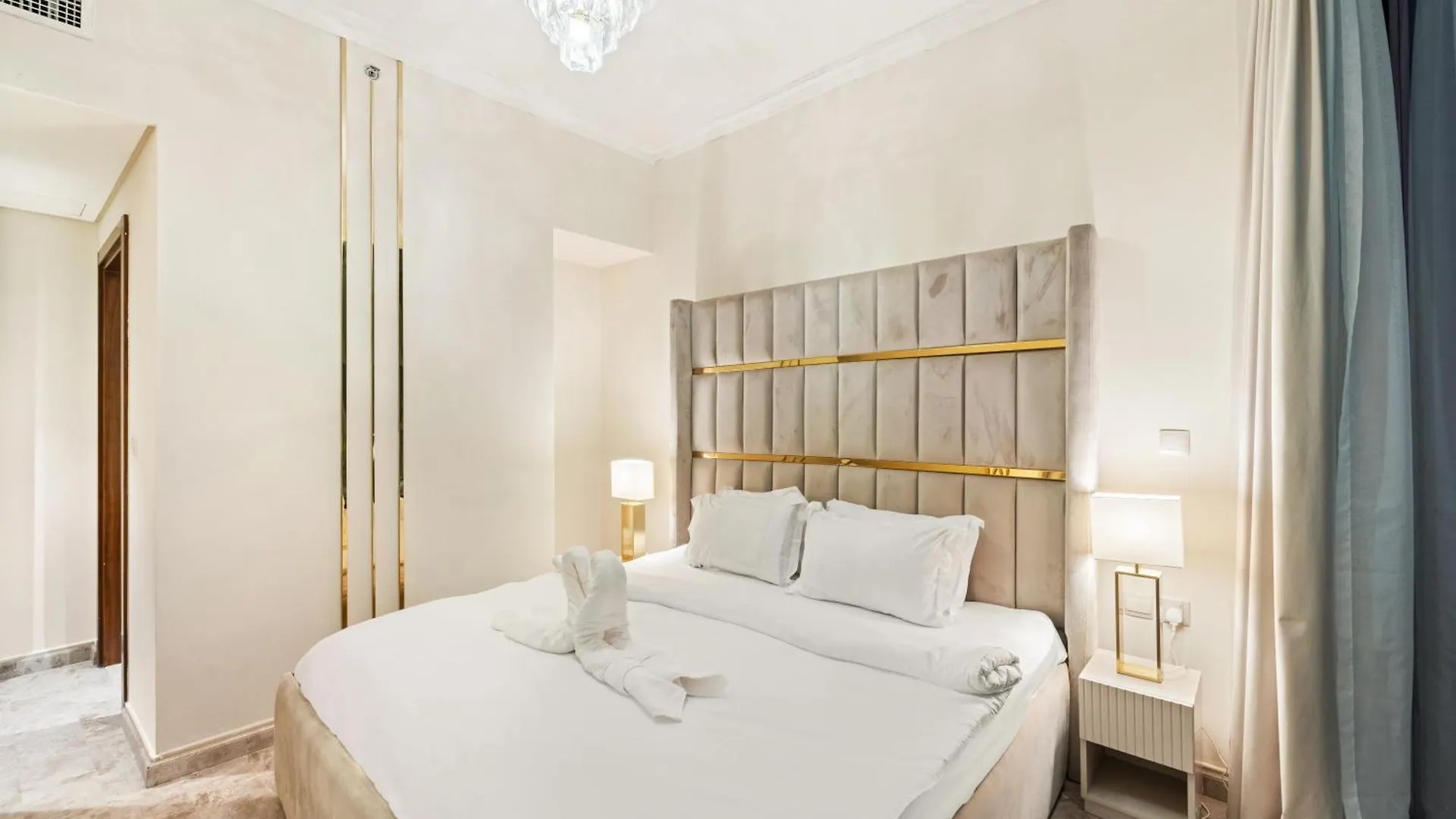 First Class 2Br With Full Dubai Skyline & Sea View ОАЭ