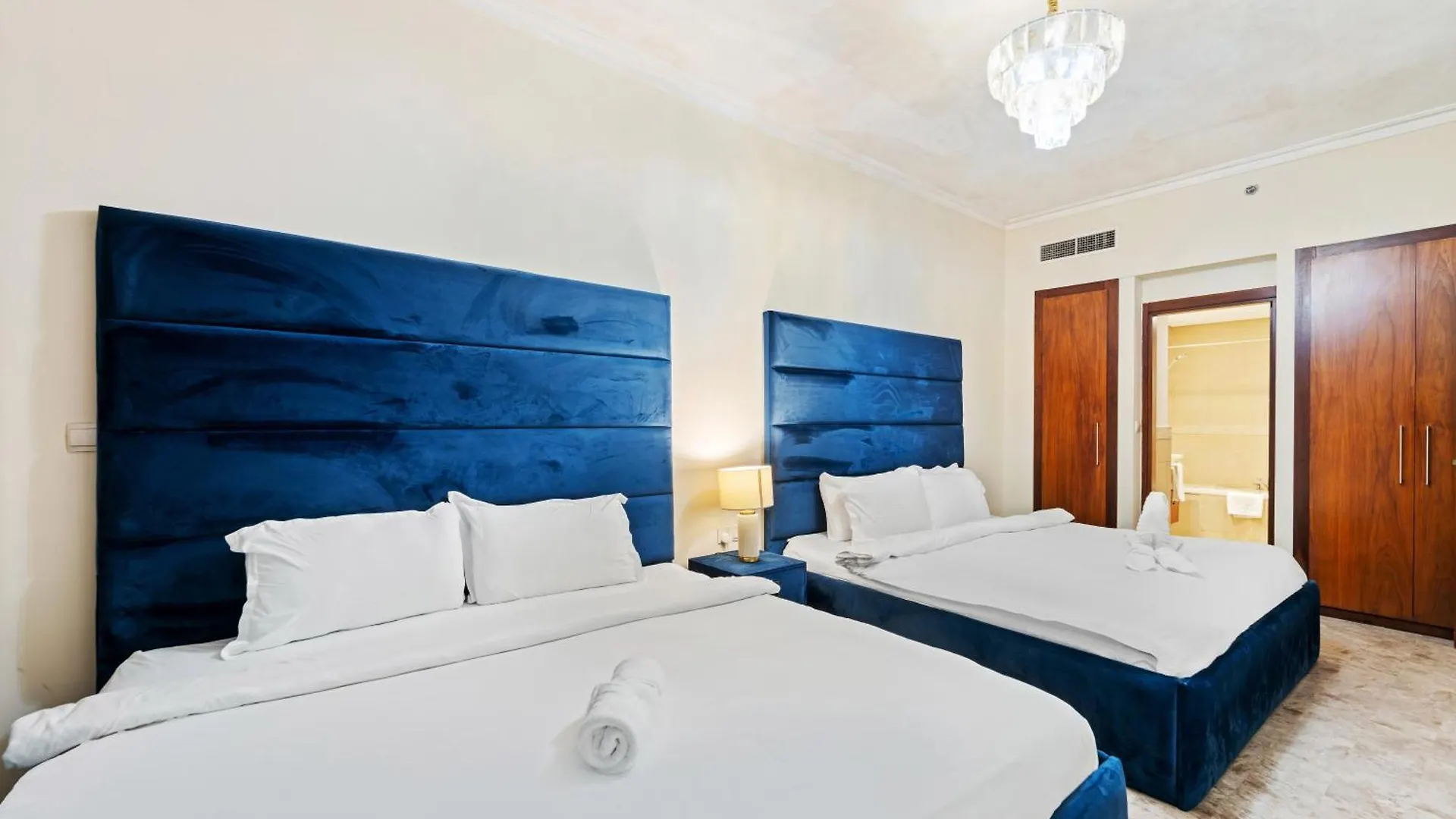 First Class 2Br With Full Dubai Skyline & Sea View